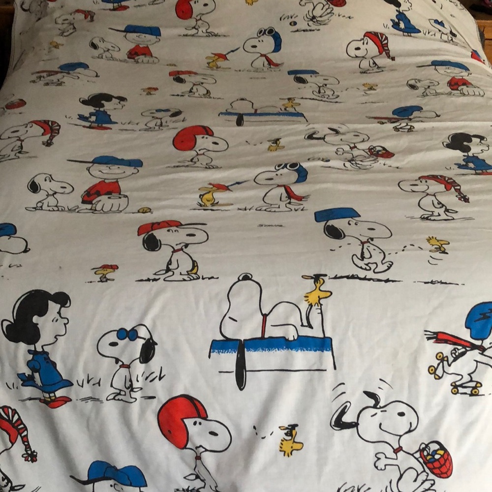 Vintage 1972 Schultz Peanuts light blanket coverlet